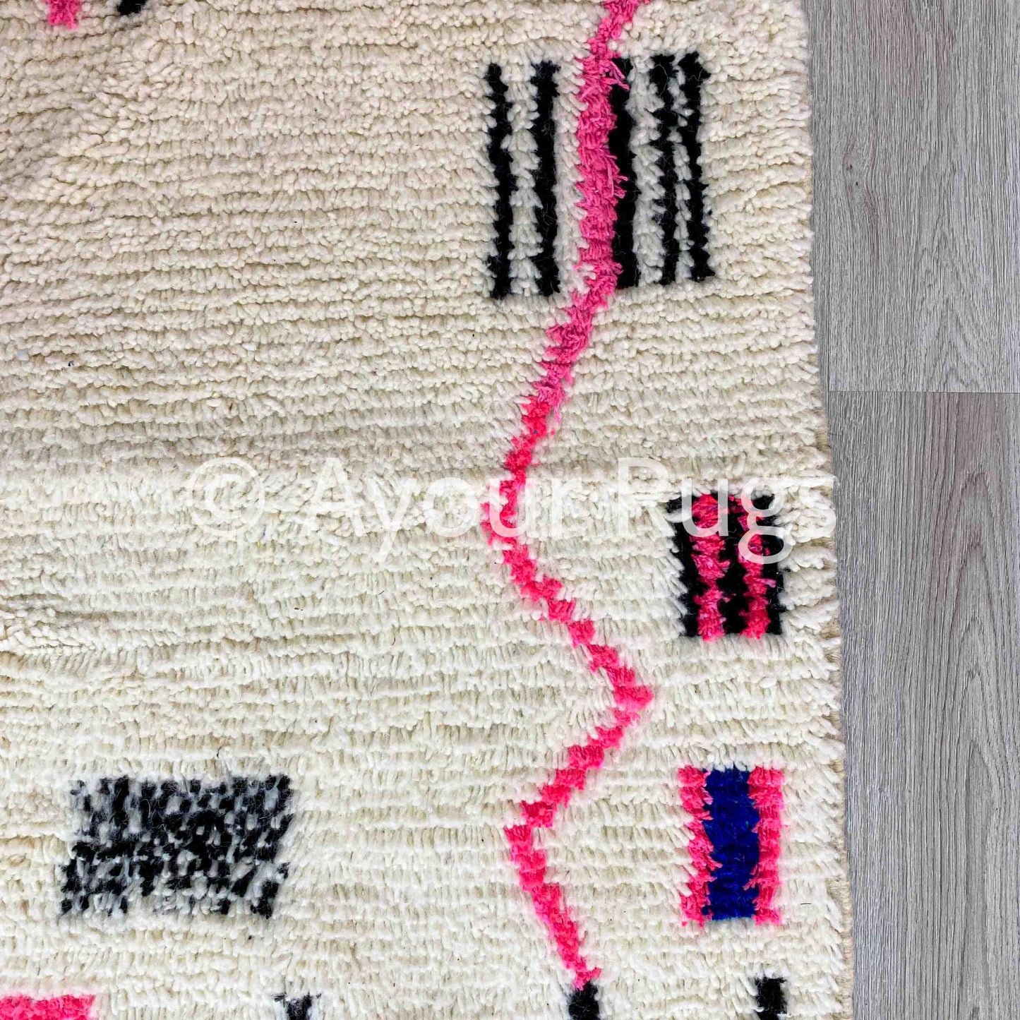 Zina – Moroccan Rug