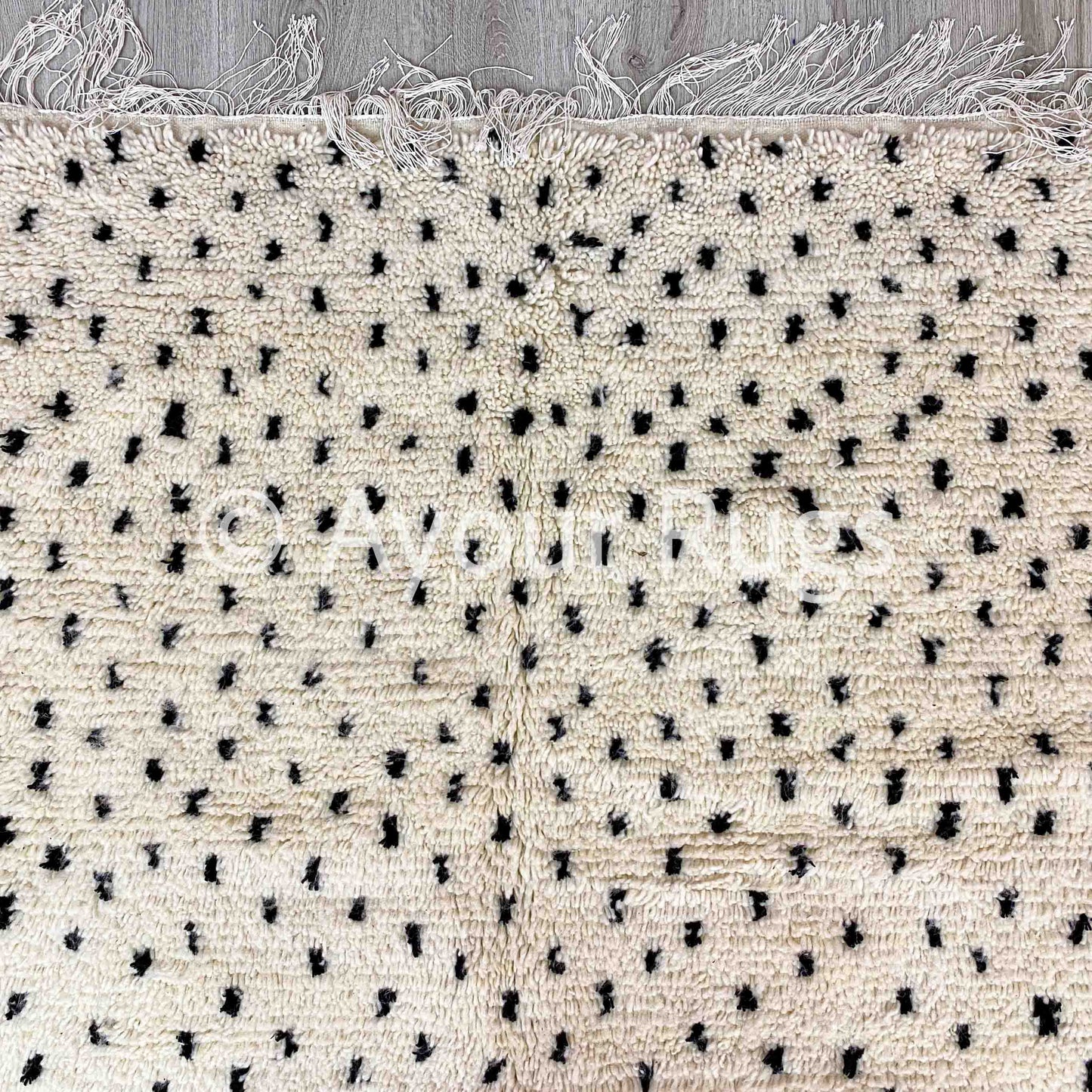 Lina – Dots Black Moroccan Rug