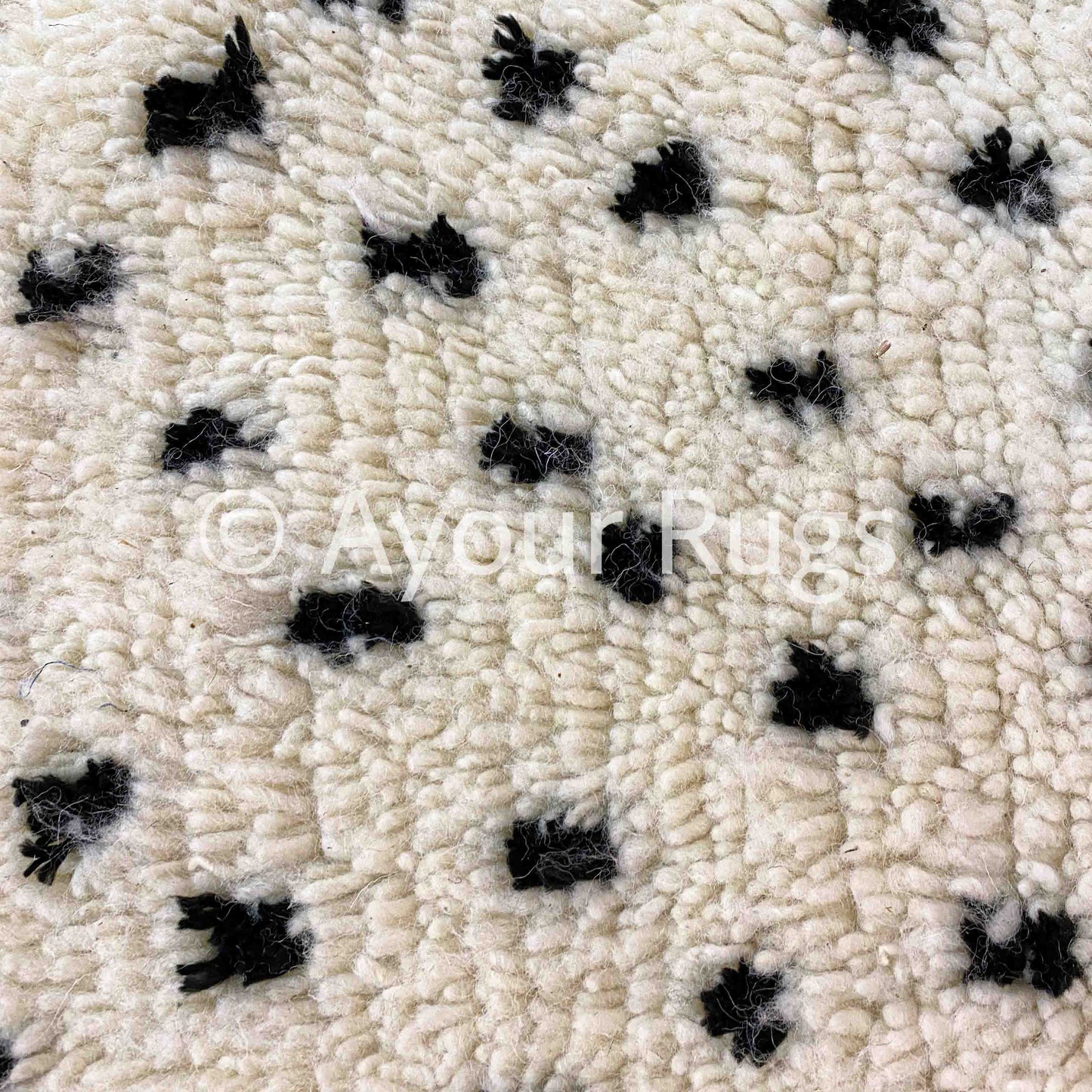 Lina – Dots Black Moroccan Rug