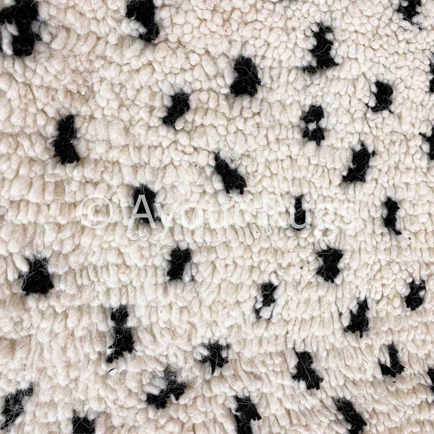 Safia – Dots Moroccan Rug