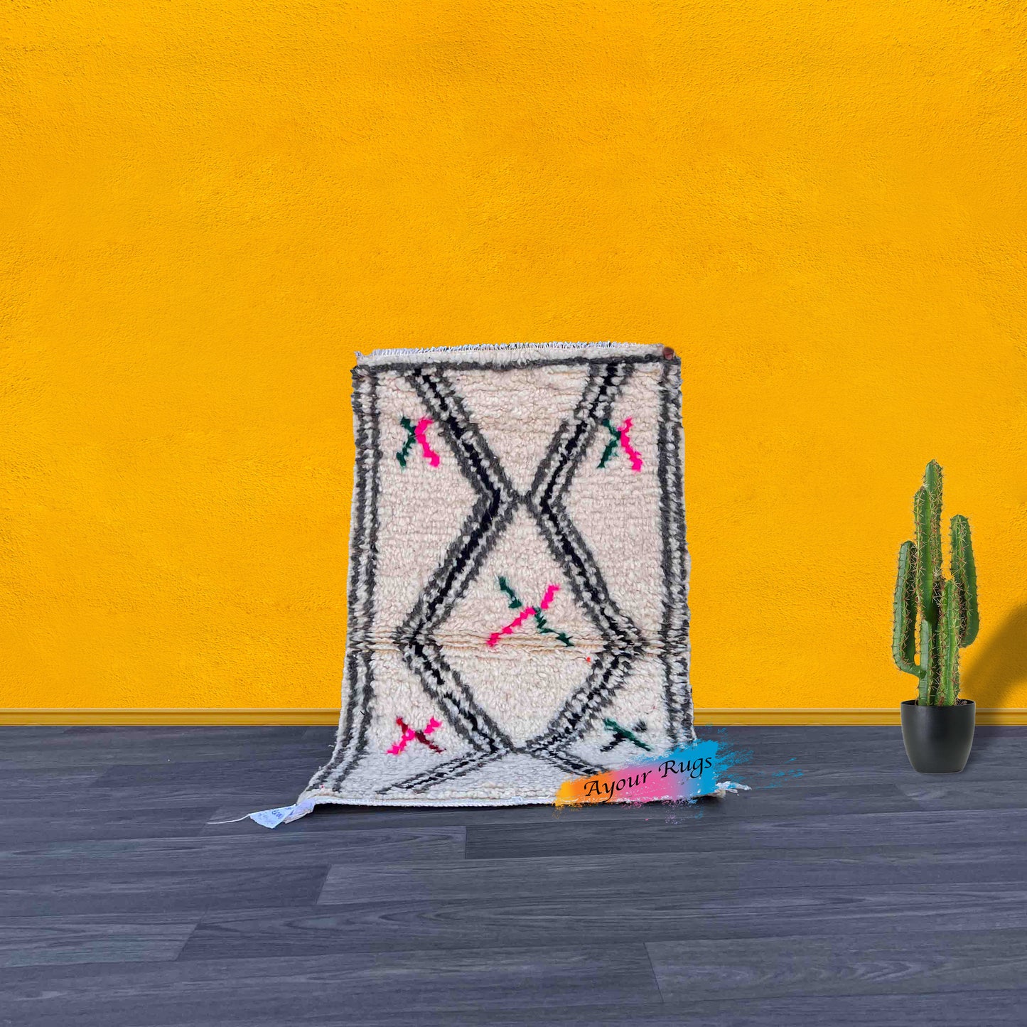 Almas – Moroccan Rug