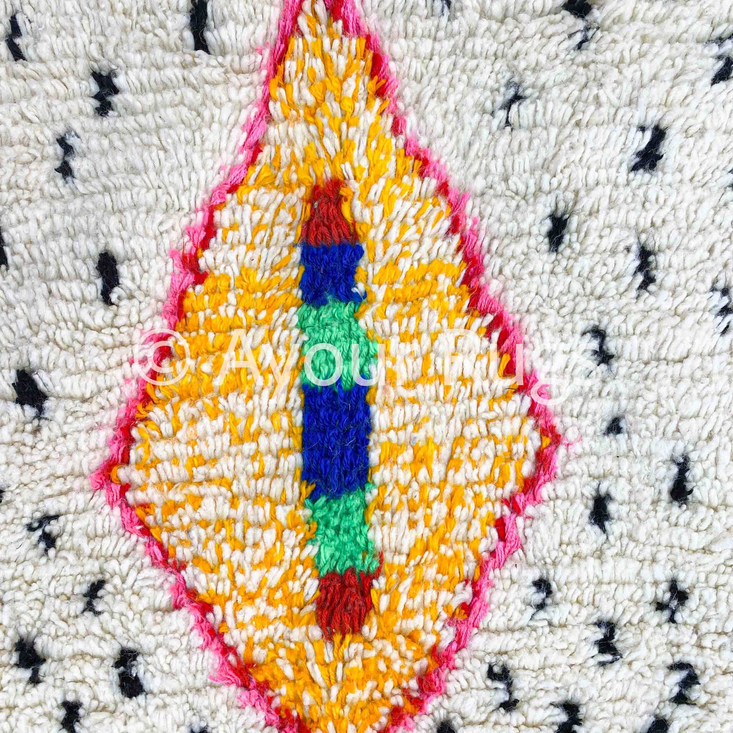 Inaya – Moroccan Rug