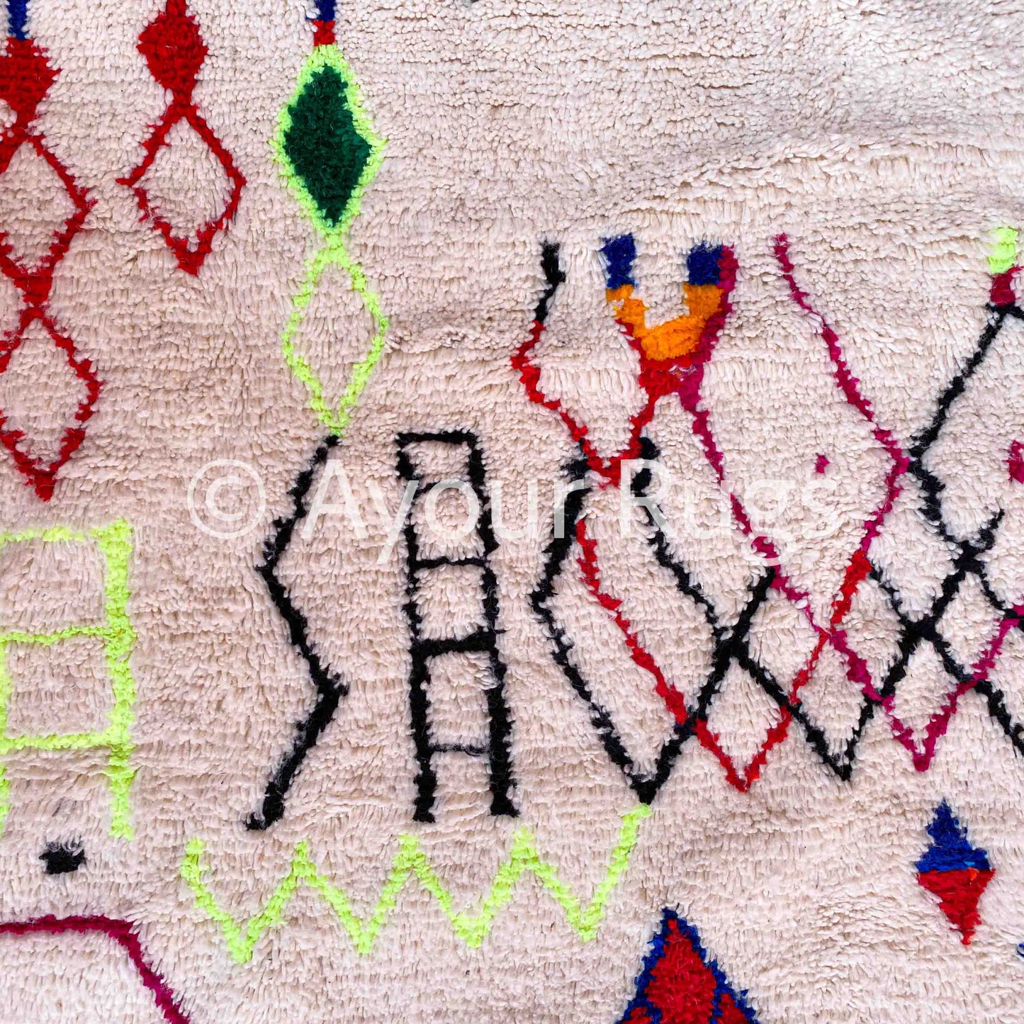Amina – Moroccan Rug