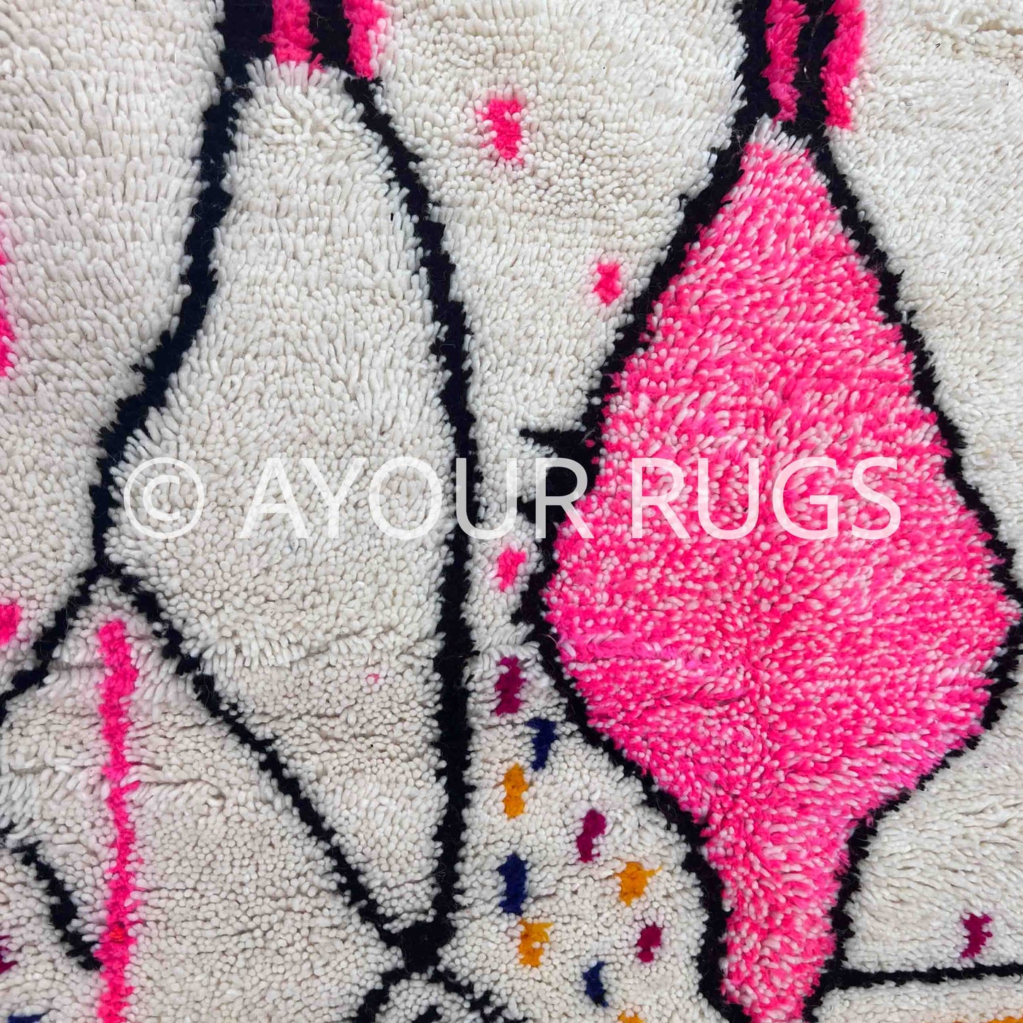 Authentic Azilal Moroccan Rug - Handmade Berber Wool - 4.3x6.4 ft / 130x196 cm
