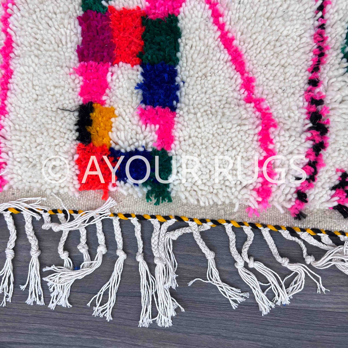 Azilal Moroccan Runner Rug - Handwoven Wool - 2.7x6.3 ft / 84x191 cm