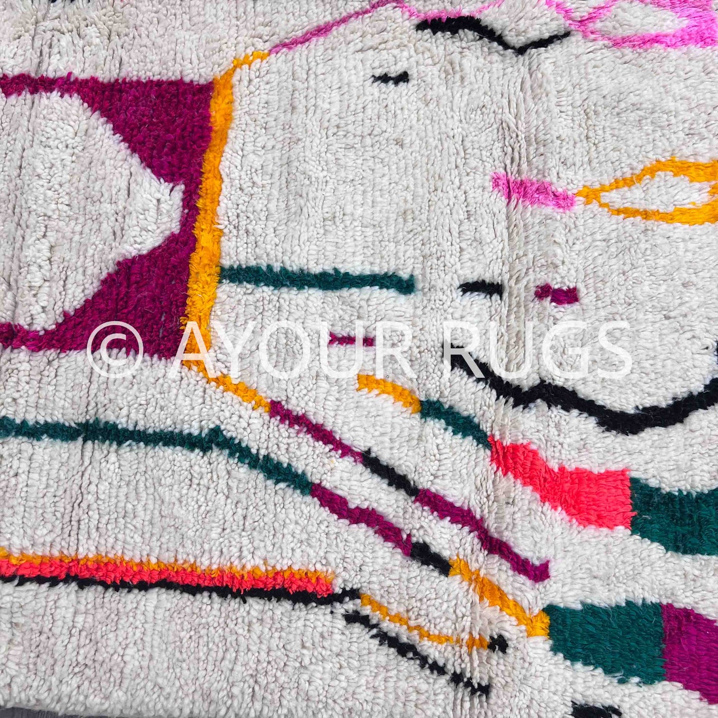 Authentic Azilal Moroccan Rug - Handwoven Wool - 6.6x7.1 ft / 200x215 cm