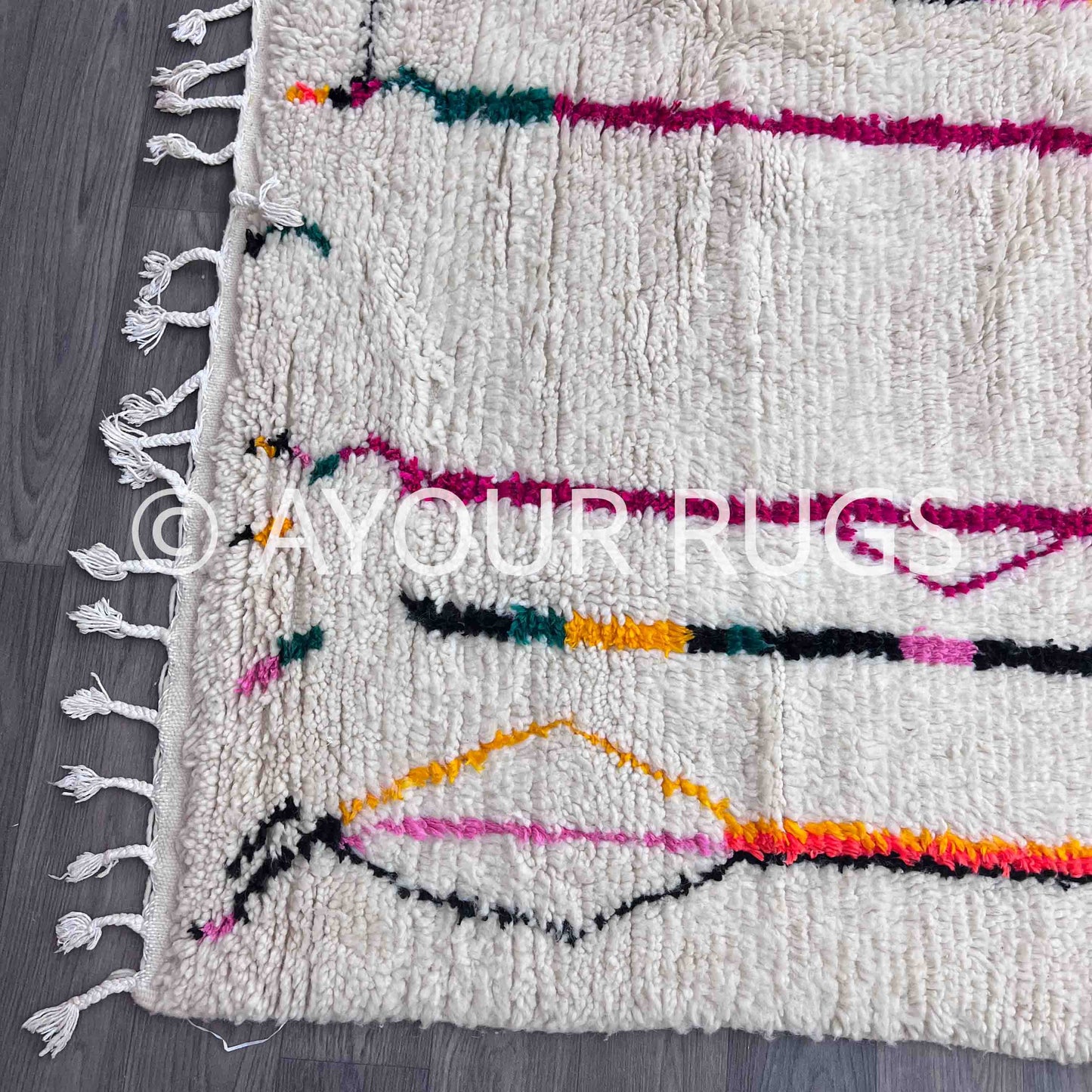 Authentic Azilal Moroccan Rug - Handwoven Wool - 6.6x7.1 ft / 200x215 cm