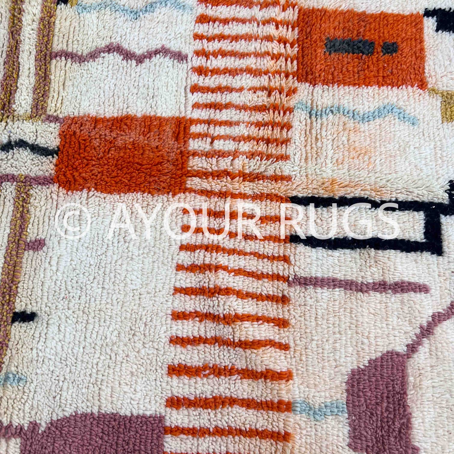 Authentic Azilal Moroccan Rug - Handwoven Wool - 5.1x8.0 ft / 155x246 cm