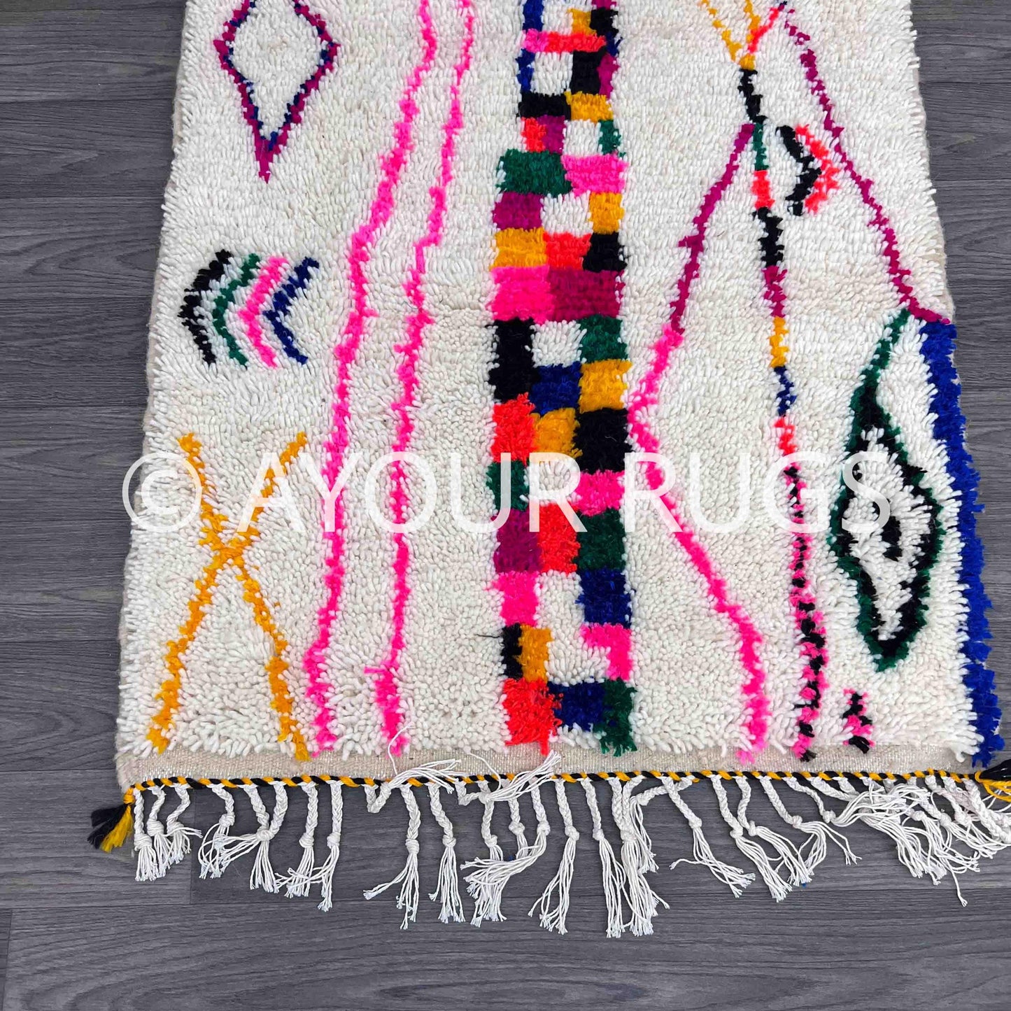 Azilal Moroccan Runner Rug - Handwoven Wool Shag - 2.8x6.3 ft / 84x191 cm