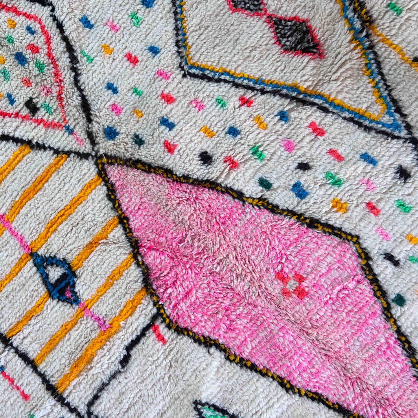 Large Azilal Moroccan Rug - Handwoven Wool Shag - 6.2x9.8 ft / 190x300 cm