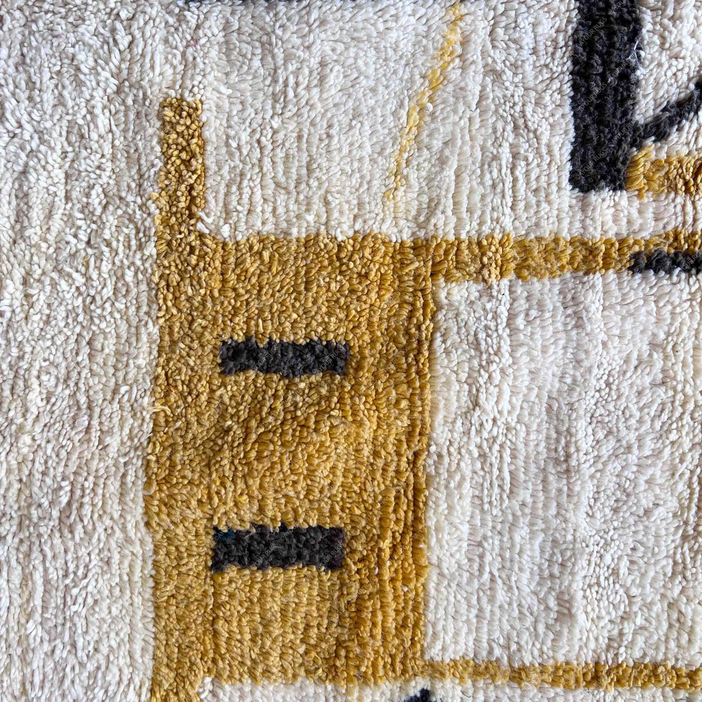 Authentic Azilal Moroccan Rug - Handwoven Wool Shag - 6.5x8.2 ft / 197x250 cm
