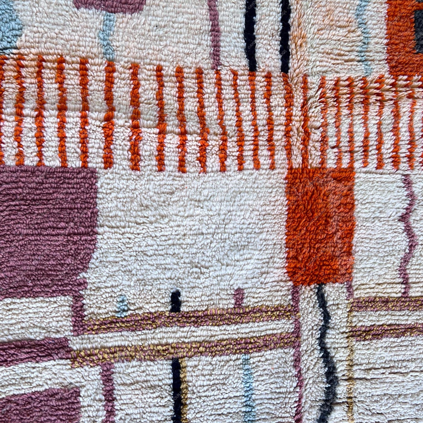 Authentic Azilal Moroccan Rug - Handwoven Wool Shag - 5.1x8.0 ft / 155x246 cm