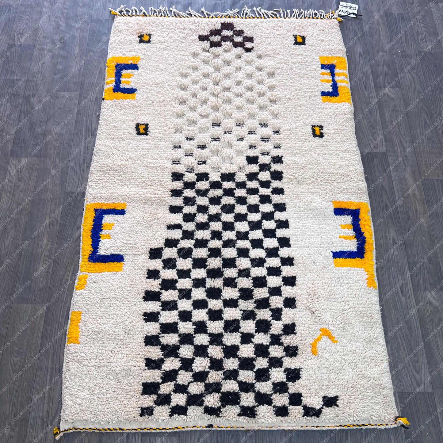 Azilal Moroccan Runner Rug - Handwoven Wool Shag - 3.8x6.3 ft / 117x192 cm