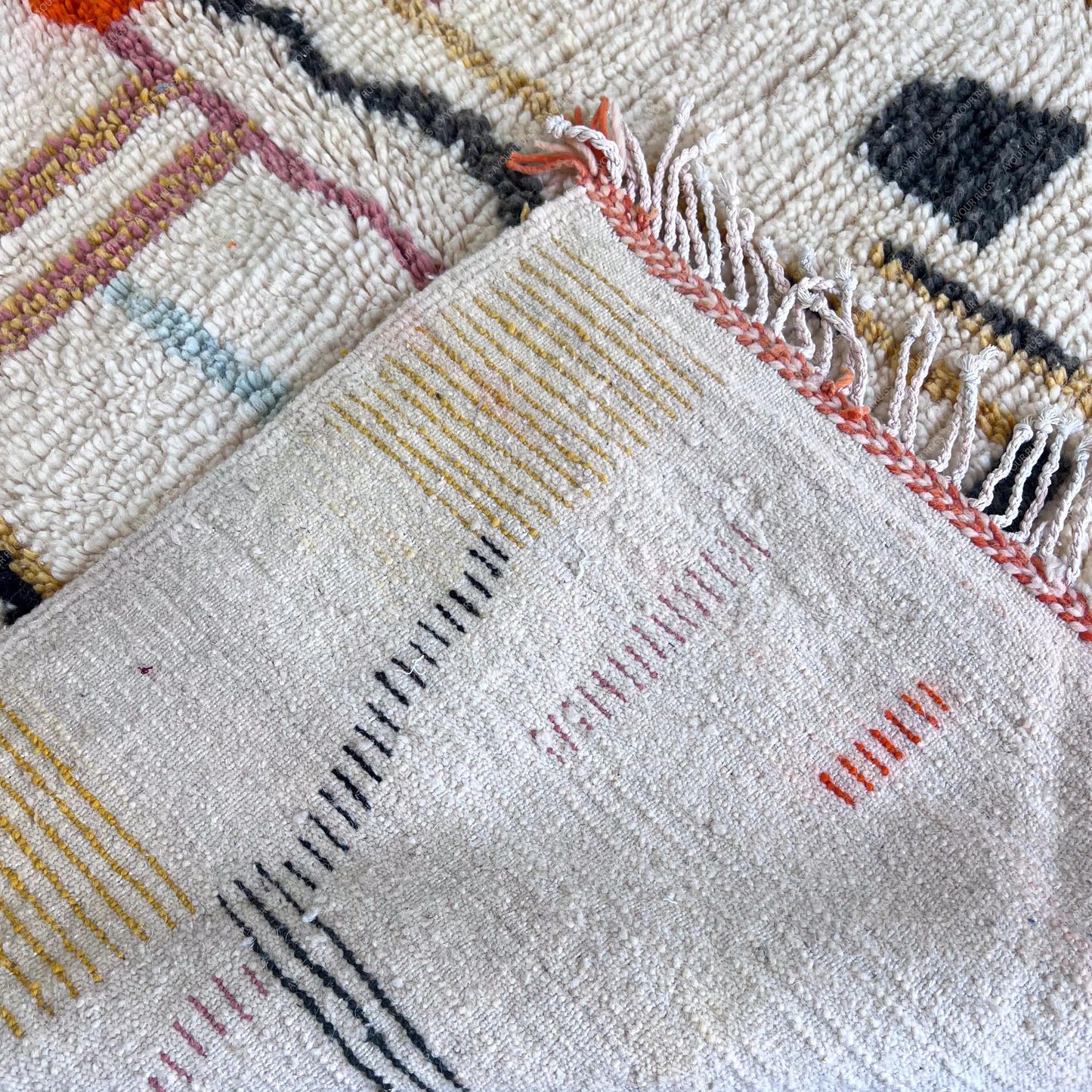 Authentic Azilal Moroccan Rug - Handwoven Wool Shag - 5.1x8.0 ft / 155x246 cm