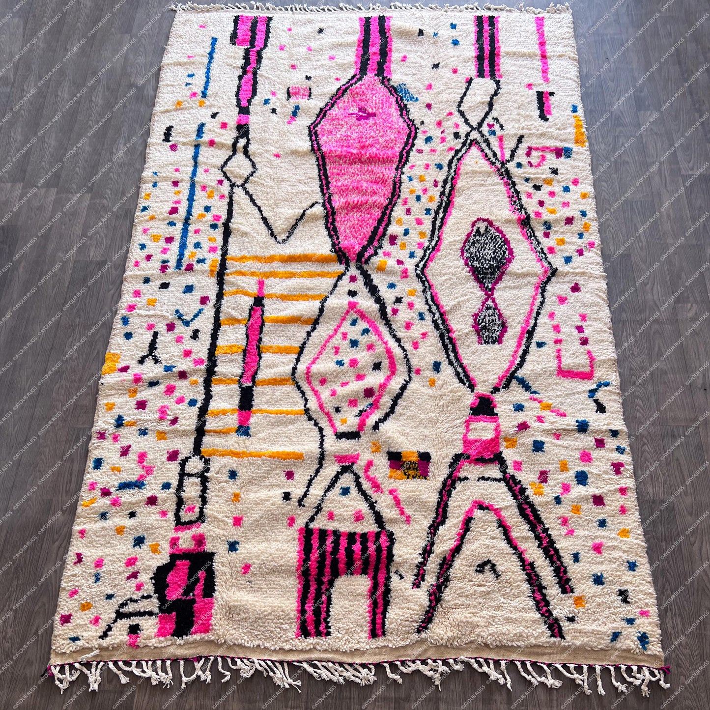 Authentic Beni Ourain Rug - Handwoven Wool Shag - 5.9x9.8 ft / 181x300 cm