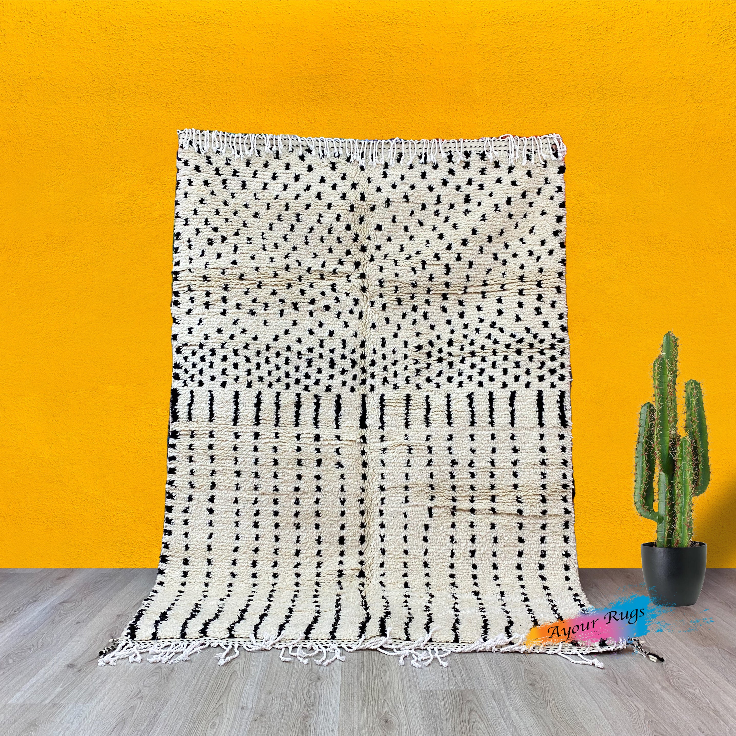Safia – Dots Moroccan Rug