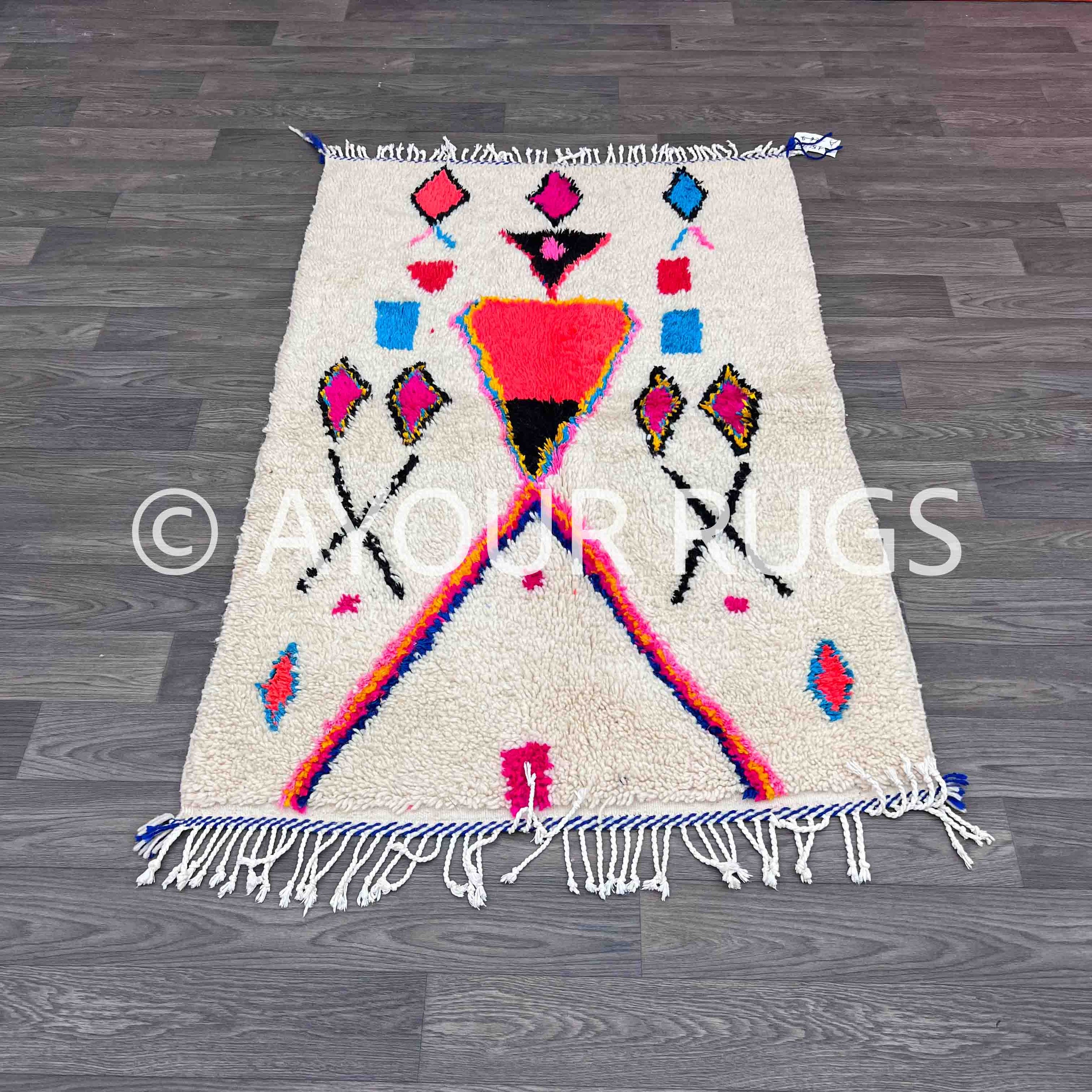 Maha – Moroccan Rug