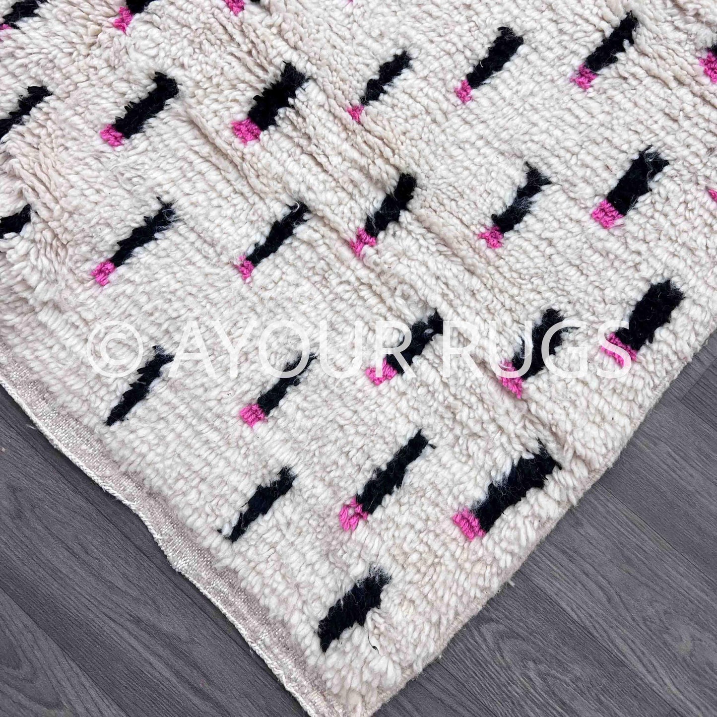 Colorful Moroccan Rug | 4.9x6.6 ft / 150x200 cm | Berber Rug | Tapis Berbere | Teppich Homes | Area Rug | Wool Rug | Azilal Rug | Beni