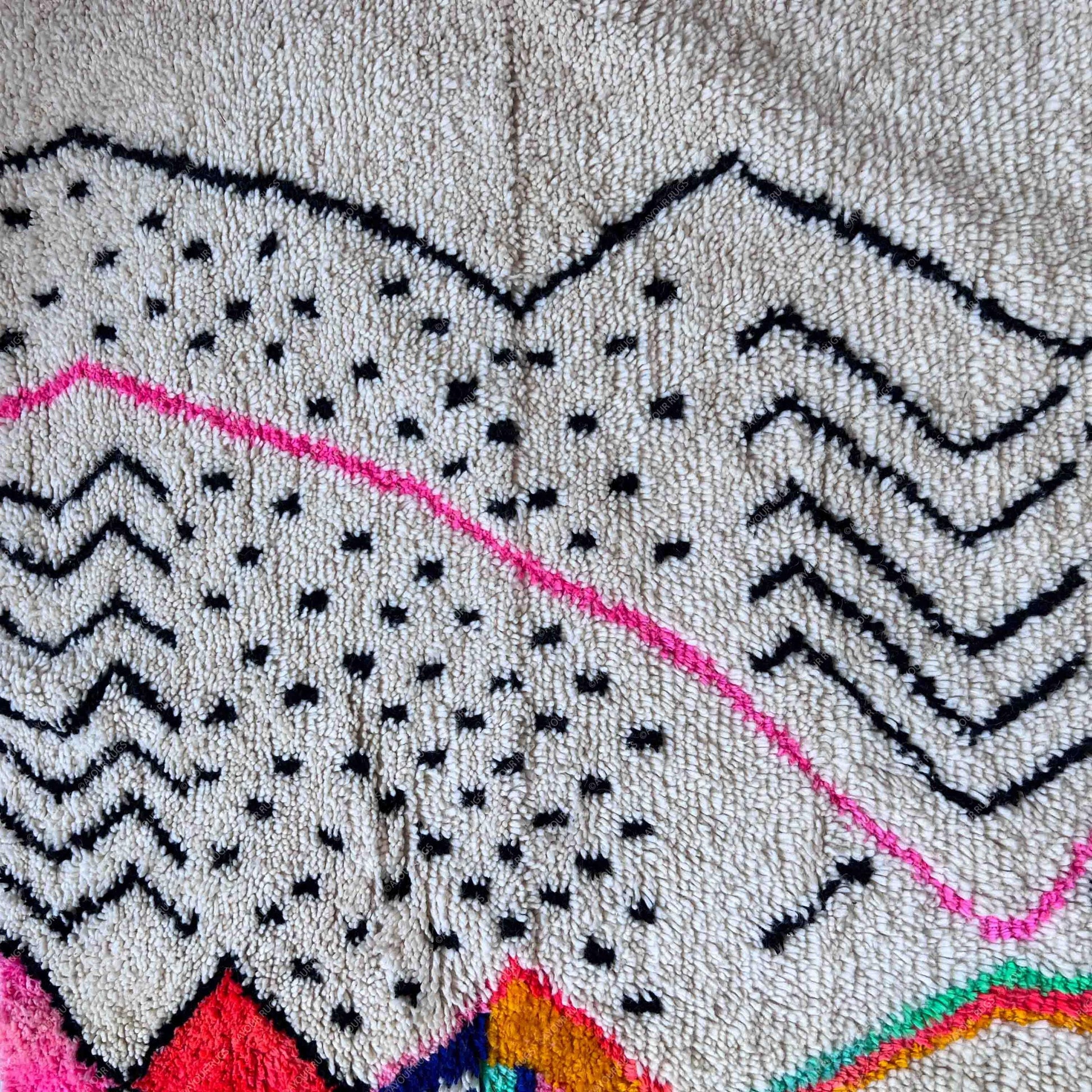 Berber Carpet | 8.2 x 8.2 ft / 250 x 250 cm | Handmade Wool Rug | Moroccan Rug Red Pink | Azilal Teppich | Free Shipping | Area Rug | Beni