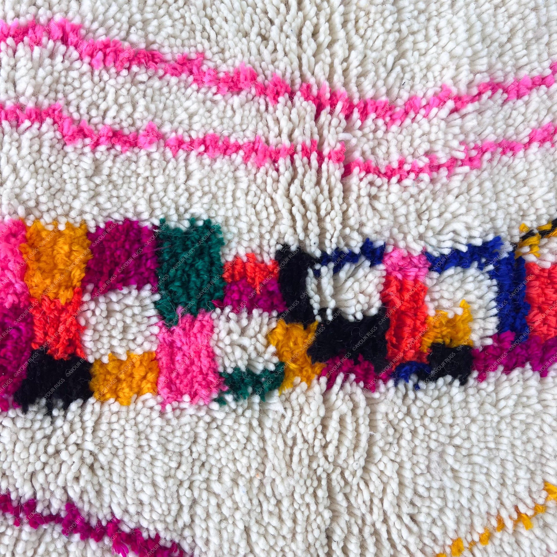 Runner Moroccan Rug | 2.7 X 6.3 Ft / 84 X 191 Cm | Azilal Teppich | Morocco | Beni Ourain Rug | Azilal Rug | Tapi Marocain | Beni Rug