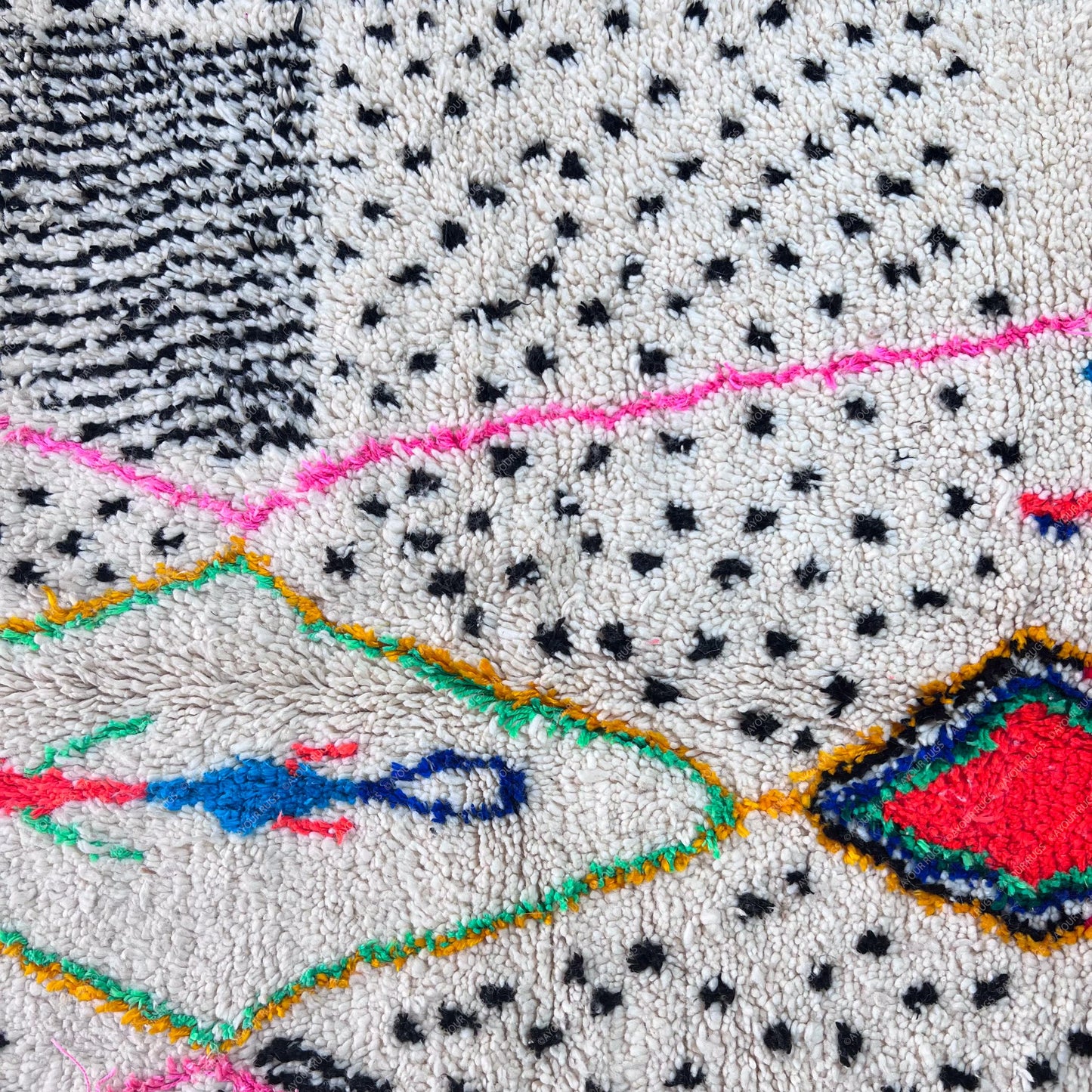 Tapi Marocain | 4.6 X 8.2 Ft / 140 X 250 Cm | Moroccan Rug | Azilal Teppich | Morocco | Beni Ourain Rug | Azilal Rug | Beni Rug