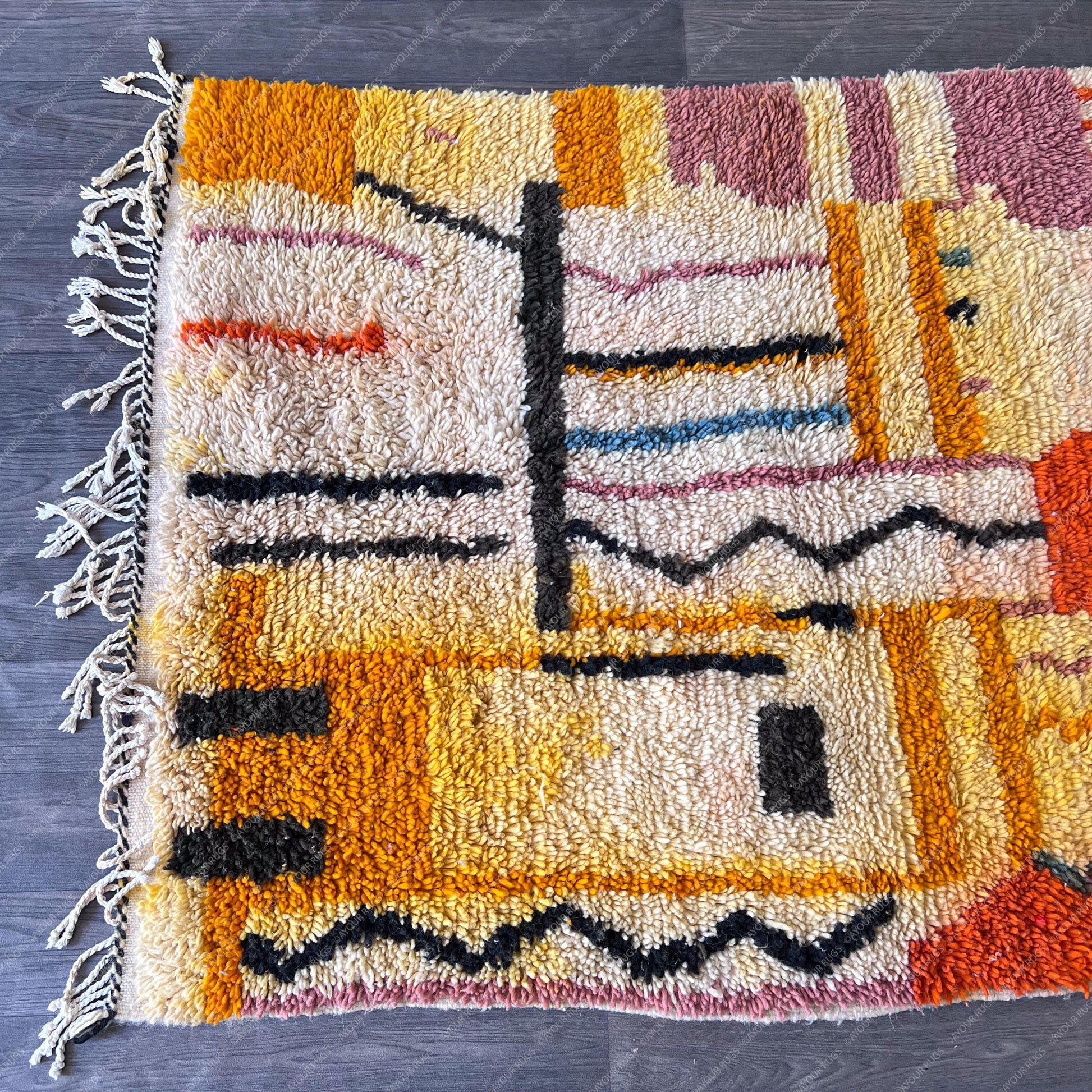 Authentic Azilal Moroccan Rug - Handwoven Wool Shag - 3.7x5.3 ft / 114x163 cm