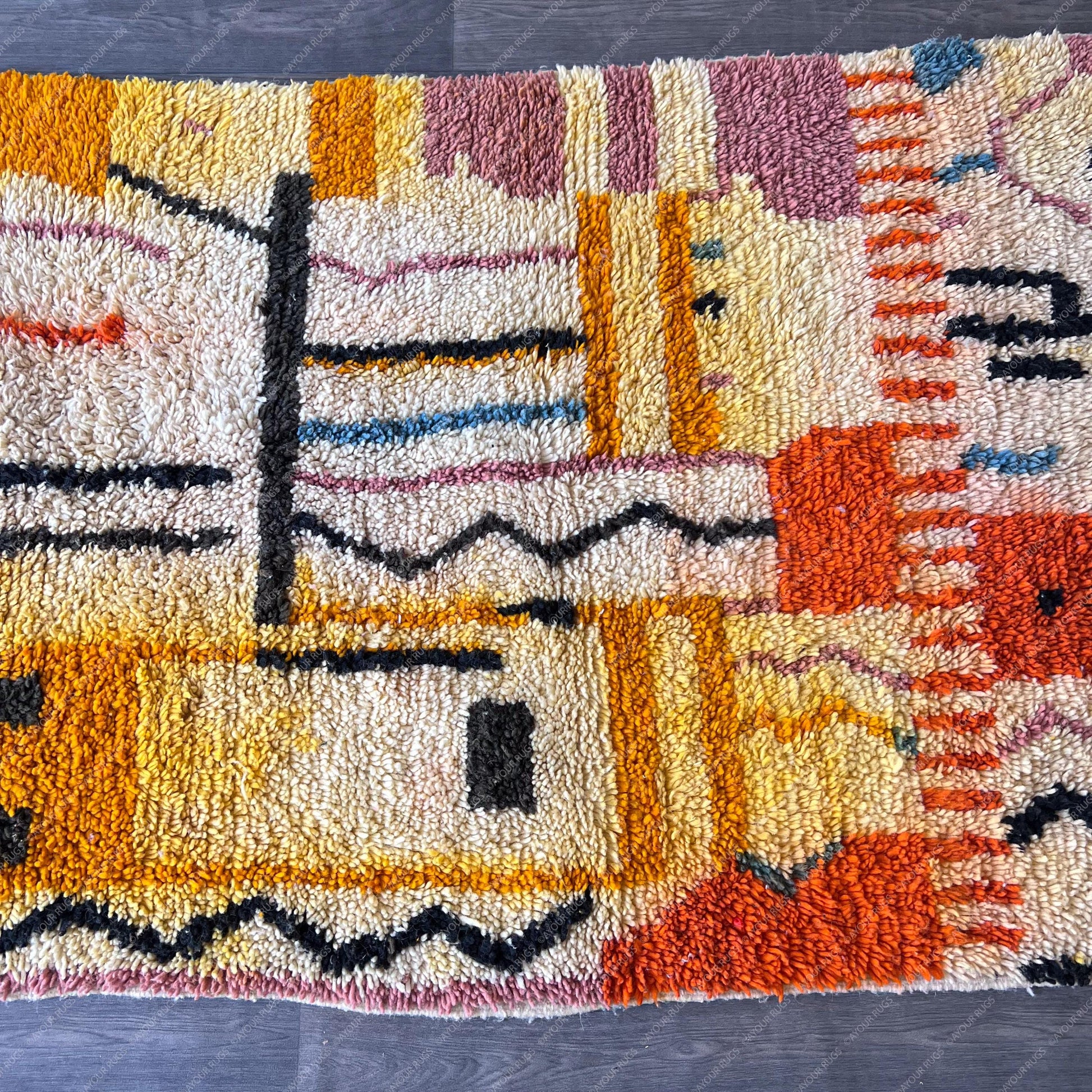 Authentic Azilal Moroccan Rug - Handwoven Wool Shag - 3.7x5.3 ft / 114x163 cm