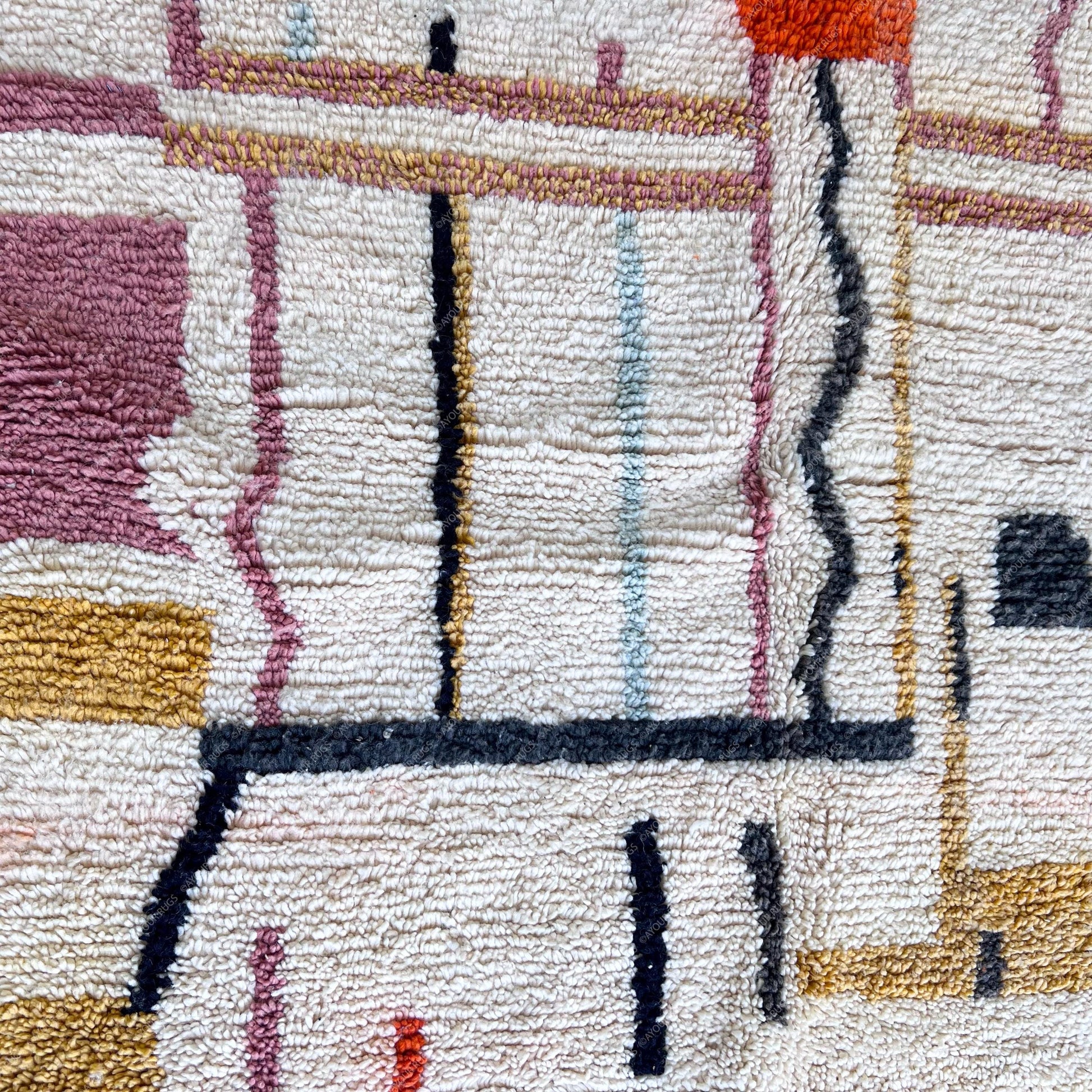 Authentic Moroccan Rug | 5.1 X 8.0 Ft / 155 X 246 Cm | Azilal Teppich | Morocco | Beni Ourain Rug | Azilal Rug | Tapi Marocain | Beni Rug