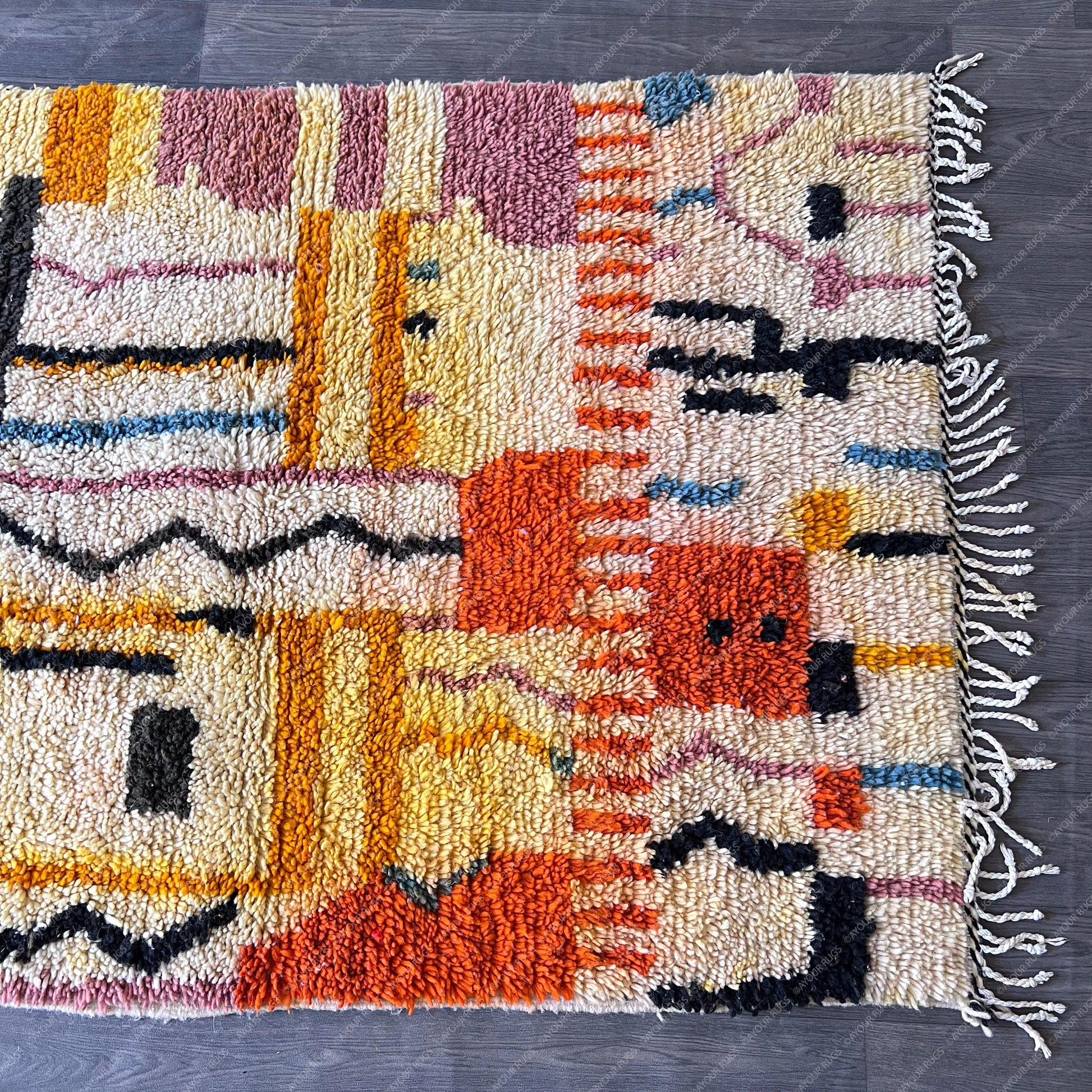 Authentic Azilal Moroccan Rug - Handwoven Wool Shag - 3.7x5.3 ft / 114x163 cm